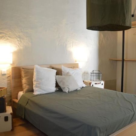 La Loge Familiale: 110M2, Place Rose Goudard, Ac リル・シュル・ラ・ソルギュ エクステリア 写真