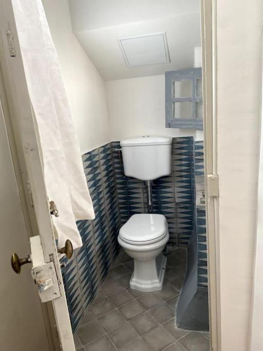 La Loge Familiale: 110M2, Place Rose Goudard, Ac リル・シュル・ラ・ソルギュ エクステリア 写真